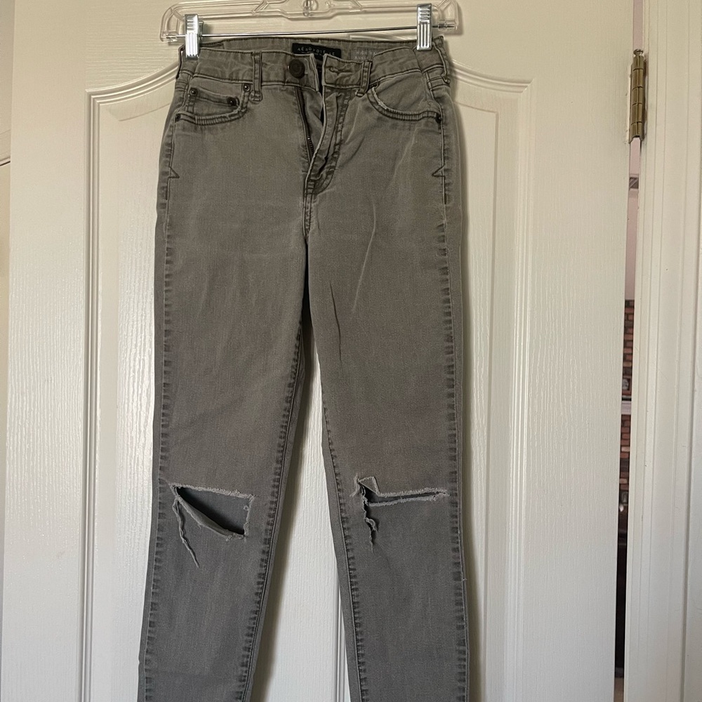 Aeropostale high waisted ankle jegging size 4